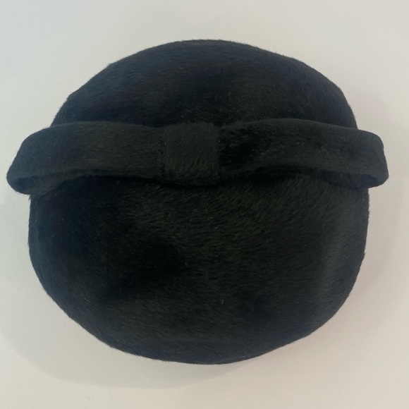 Vintage 1950s 60s Helios Made in Italy Black velour fur felt Pillbox hat - Picture 8 of 14